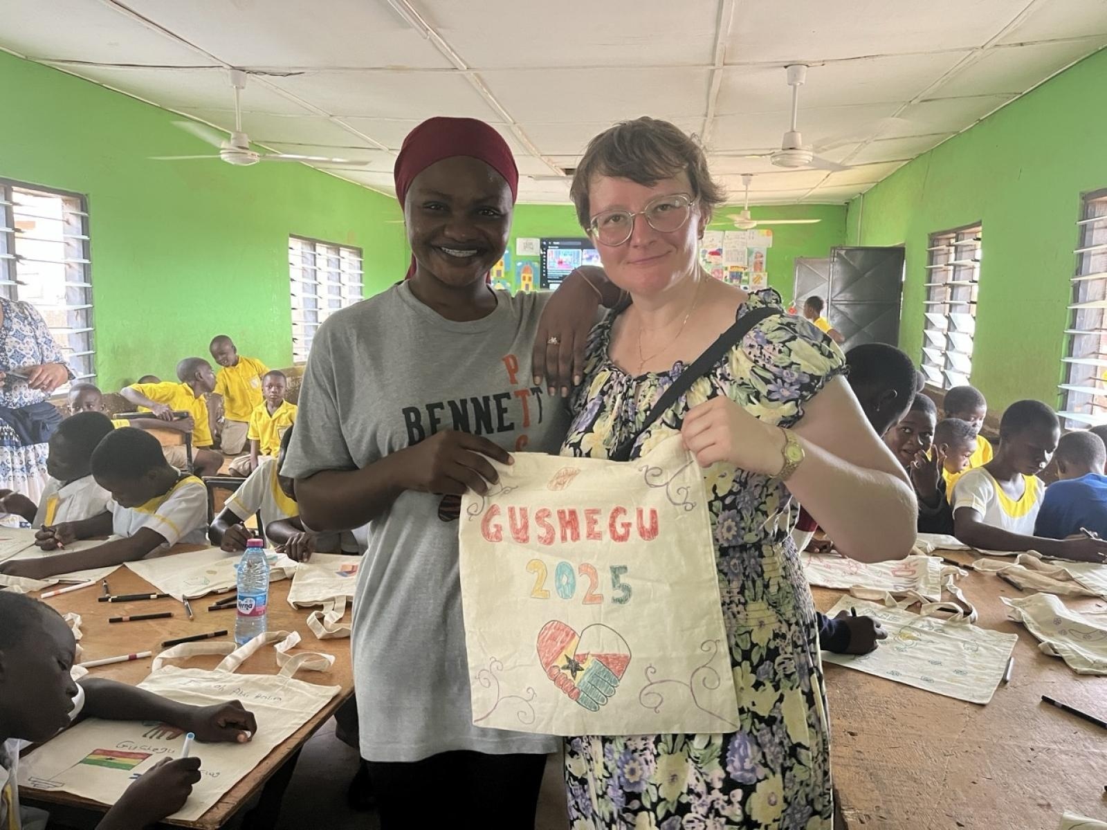 Zdjęcie w galerii na portalu naszraciborz.pl: Afrykański świt edukacji – pomoc, która ma twarz dziecka wiadomości z regionu