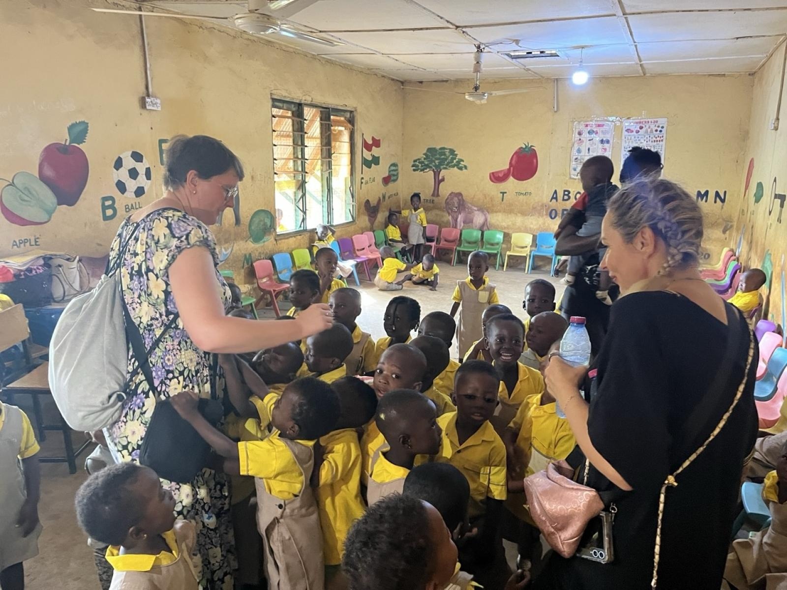 Zdjęcie w galerii na portalu naszraciborz.pl: Afrykański świt edukacji – pomoc, która ma twarz dziecka wiadomości z regionu