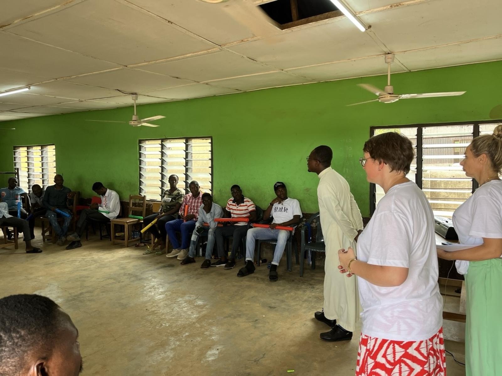 Zdjęcie w galerii na portalu naszraciborz.pl: Afrykański świt edukacji – pomoc, która ma twarz dziecka wiadomości z regionu