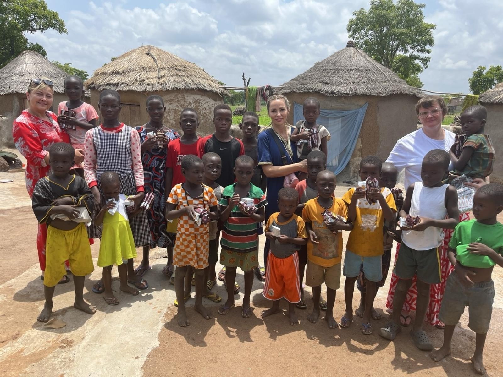 Zdjęcie w galerii na portalu naszraciborz.pl: Afrykański świt edukacji – pomoc, która ma twarz dziecka wiadomości z regionu