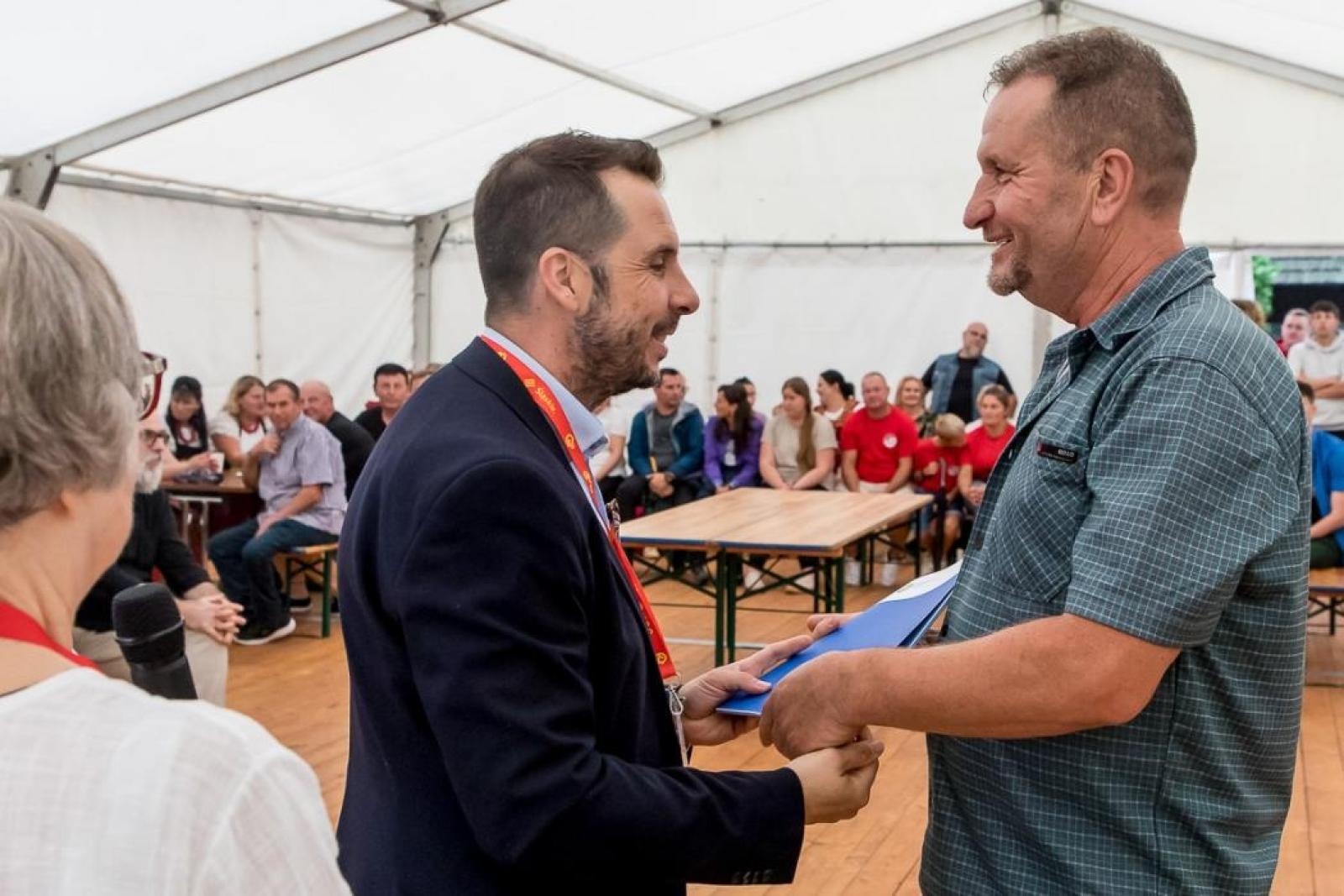 Zdjęcie w galerii na portalu naszraciborz.pl: Borucin z wyróżnieniem! Świński móżdżek z Zagrody na pograniczu doceniony w konkursie kulinarnym wiadomości z regionu