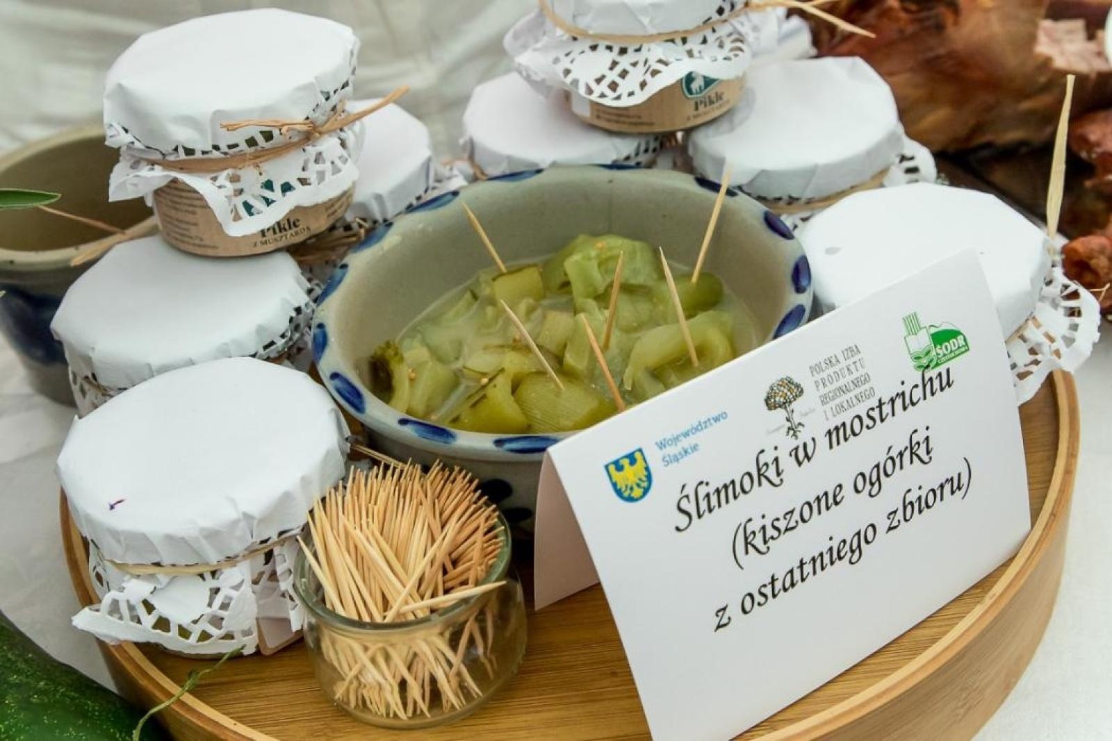 Zdjęcie w galerii na portalu naszraciborz.pl: Borucin z wyróżnieniem! Świński móżdżek z Zagrody na pograniczu doceniony w konkursie kulinarnym wiadomości z regionu