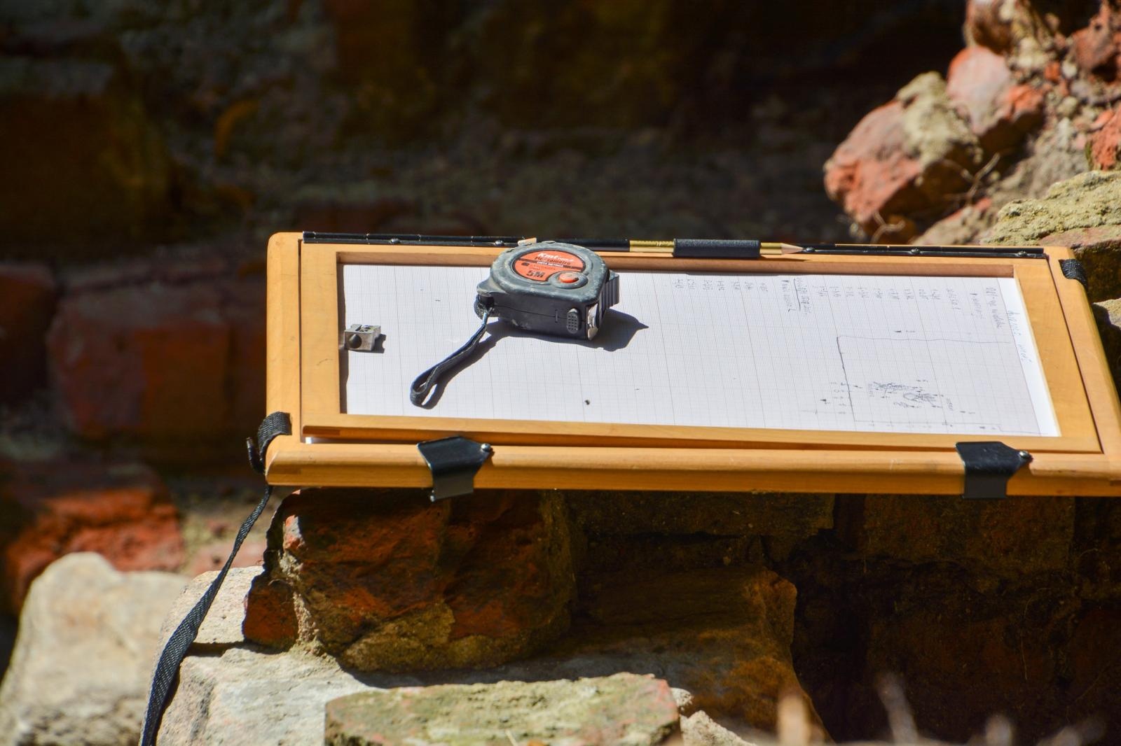 Zdjęcie w galerii na portalu naszraciborz.pl: Szczątki noworodków odkryto przy ul. Gimnazjalnej [FOTO i WIDEO] wiadomości z regionu