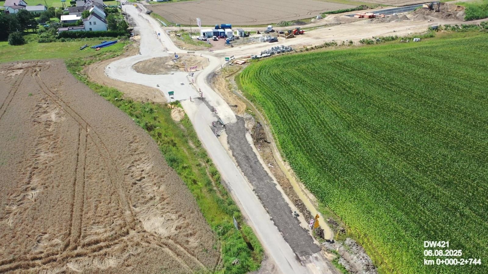 Zdjęcie w galerii na portalu naszraciborz.pl: Most nad Odrą w ciągu drogi wojewódzkiej 421 – postęp prac sięgnął 60%. W galerii najnowsze zdjęcia z placu budowy wiadomości z regionu
