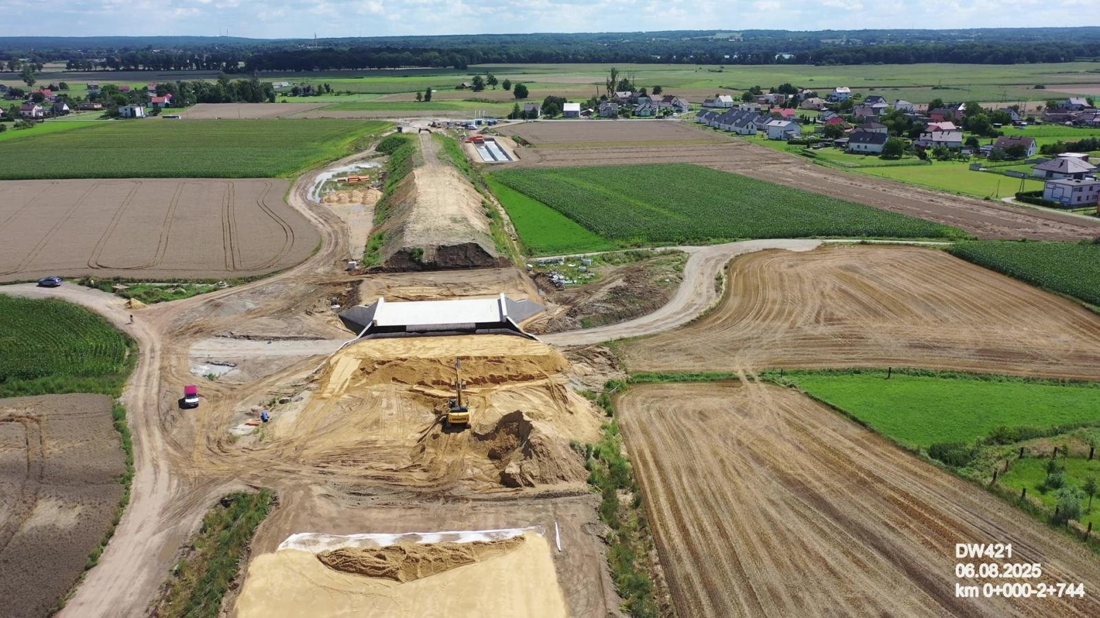 Zdjęcie w galerii na portalu naszraciborz.pl: Most nad Odrą w ciągu drogi wojewódzkiej 421 – postęp prac sięgnął 60%. W galerii najnowsze zdjęcia z placu budowy wiadomości z regionu