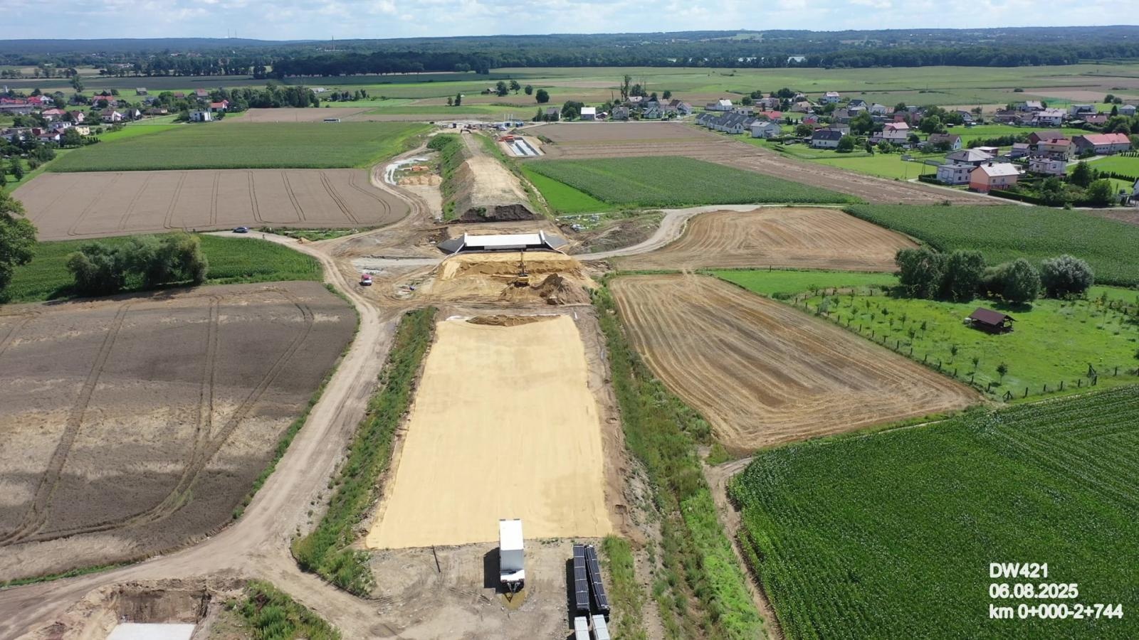 Zdjęcie w galerii na portalu naszraciborz.pl: Most nad Odrą w ciągu drogi wojewódzkiej 421 – postęp prac sięgnął 60%. W galerii najnowsze zdjęcia z placu budowy wiadomości z regionu