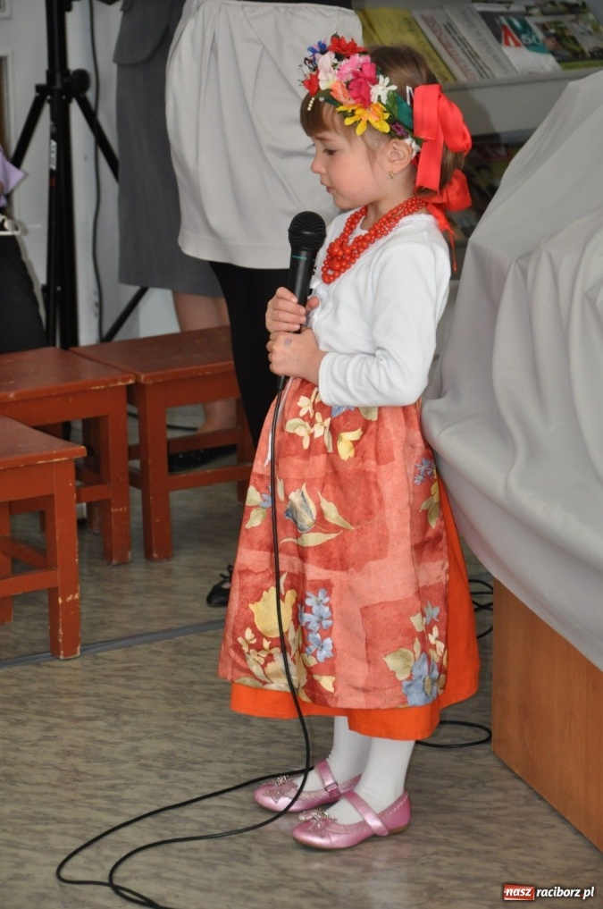 Zdjęcie w galerii na portalu naszraciborz.pl: Łosprawiali po naszymu wiadomości z regionu