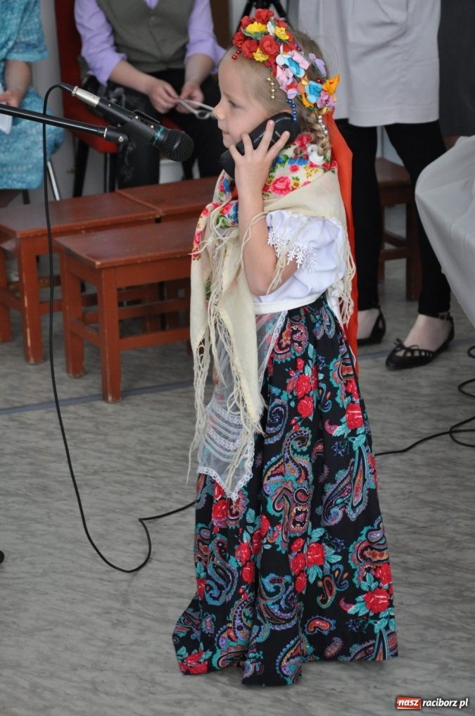 Zdjęcie w galerii na portalu naszraciborz.pl: Łosprawiali po naszymu wiadomości z regionu