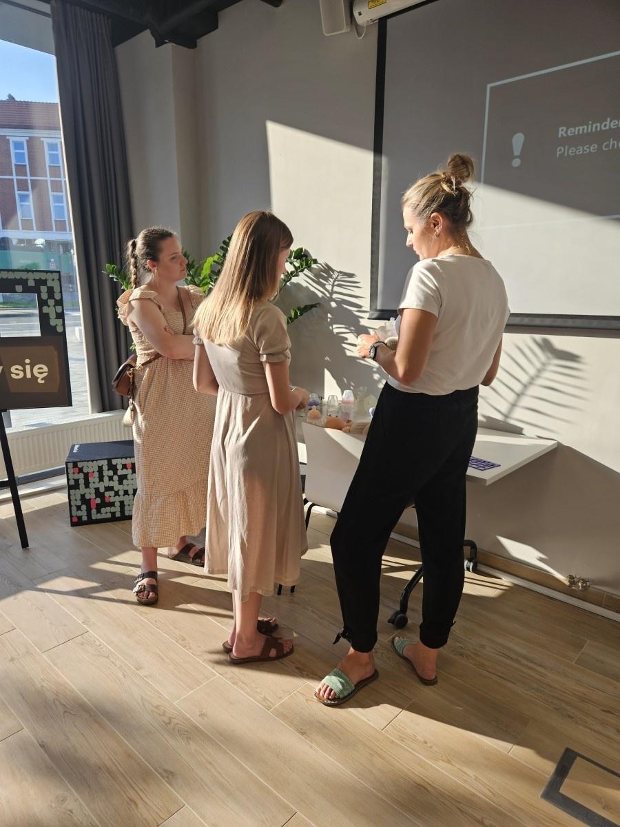 Zdjęcie w galerii na portalu naszraciborz.pl: Wsparcie, bliskość i edukacja – spotkanie z okazji Światowego Tygodnia Karmienia Piersią w Urban Lab wiadomości z regionu