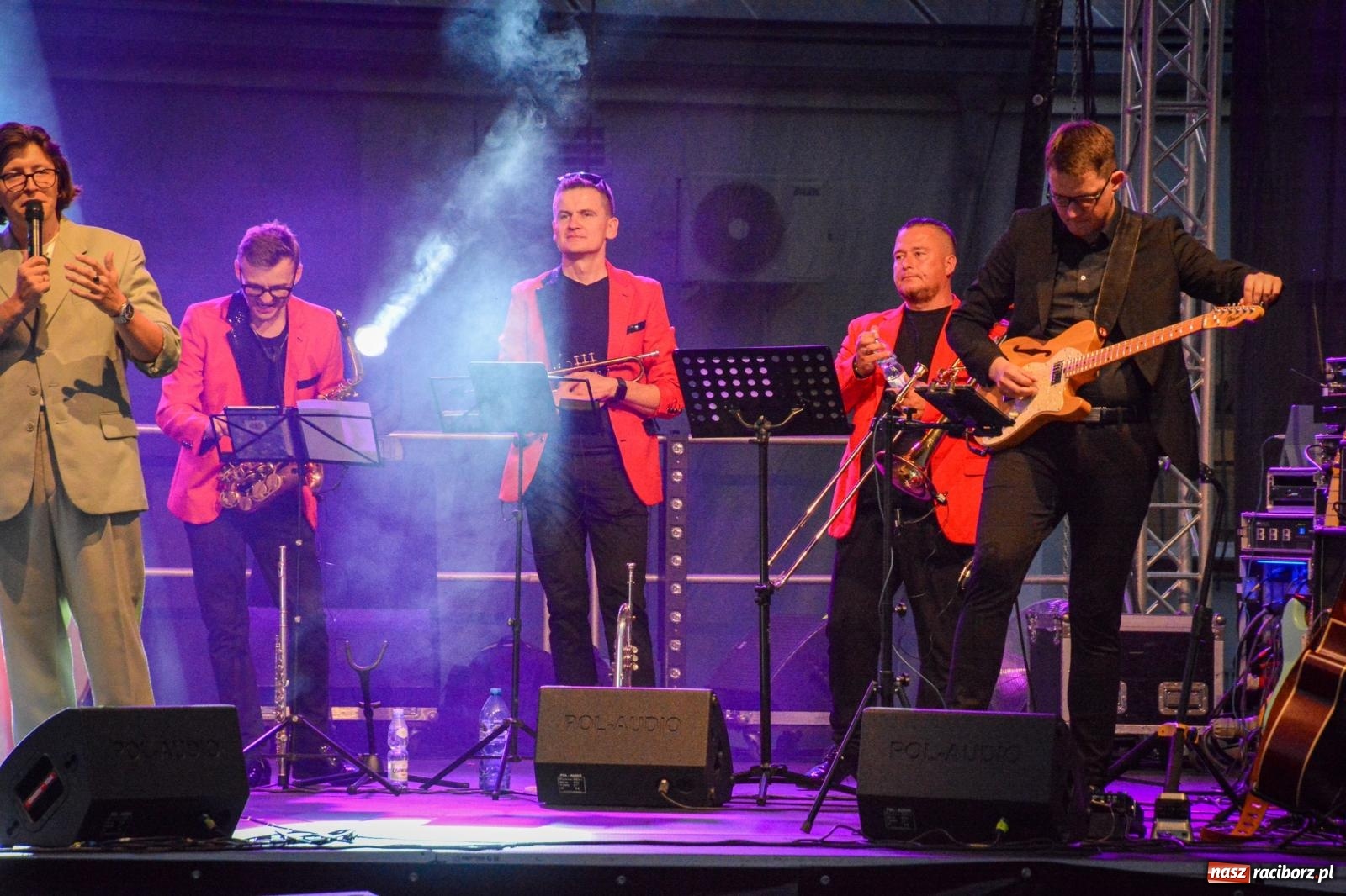 Zdjęcie w galerii na portalu naszraciborz.pl: Mateusz Ziółko i setki gości na trzecim festynie parafialnym w Brzeziu [FOTO i WIDEO] wiadomości z regionu
