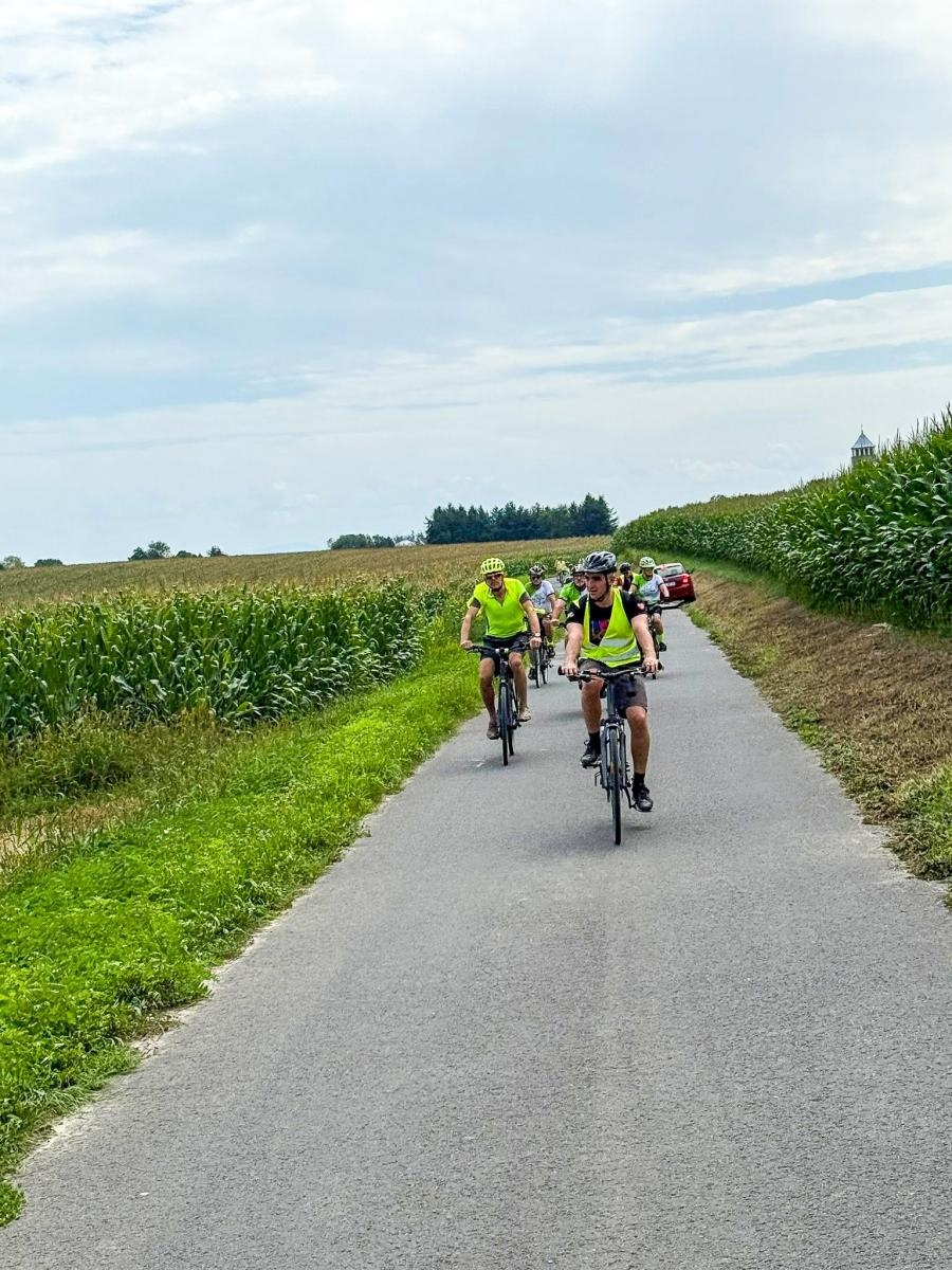 Zdjęcie w galerii na portalu naszraciborz.pl: Blisko 100 rowerzystów na 15. Rajdzie Rowerowym w Gminie Krzyżanowice wiadomości z regionu