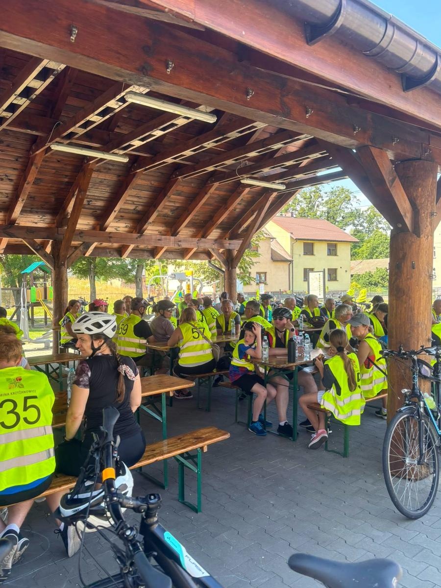Zdjęcie w galerii na portalu naszraciborz.pl: Blisko 100 rowerzystów na 15. Rajdzie Rowerowym w Gminie Krzyżanowice wiadomości z regionu
