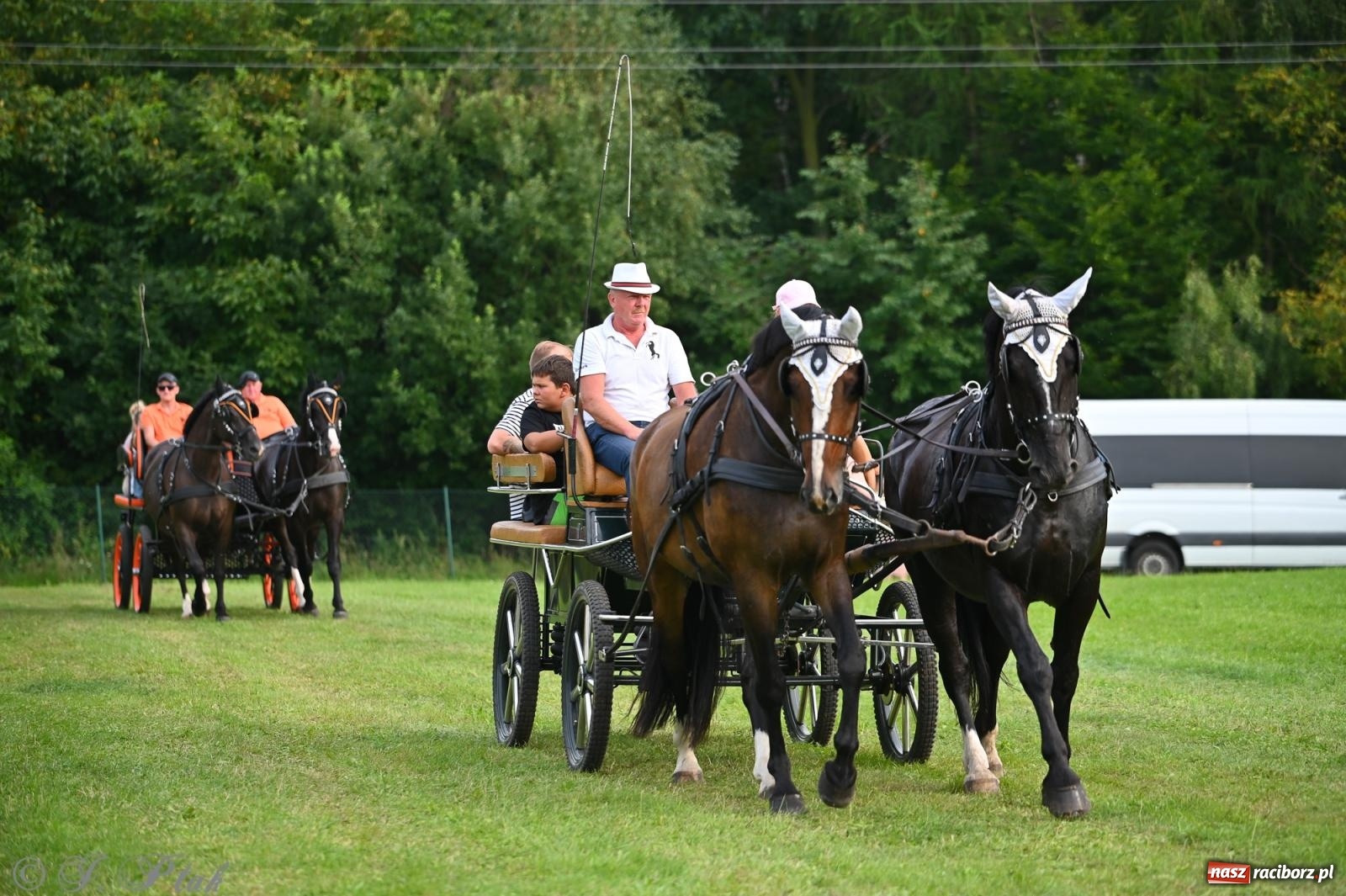 Zdjęcie w galerii na portalu naszraciborz.pl: Trzeci festyn parafialny w Raciborzu-Brzeziu – rodzinne święto z udziałem gości z całego województwa - relacja na bis! wiadomości z regionu