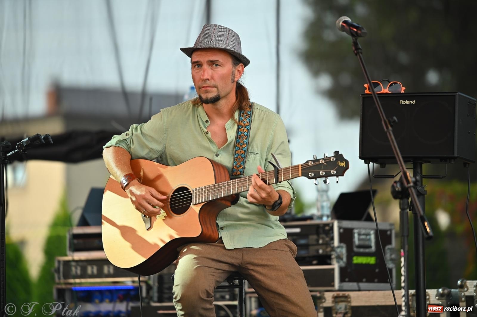 Zdjęcie w galerii na portalu naszraciborz.pl: Trzeci festyn parafialny w Raciborzu-Brzeziu – rodzinne święto z udziałem gości z całego województwa - relacja na bis! wiadomości z regionu