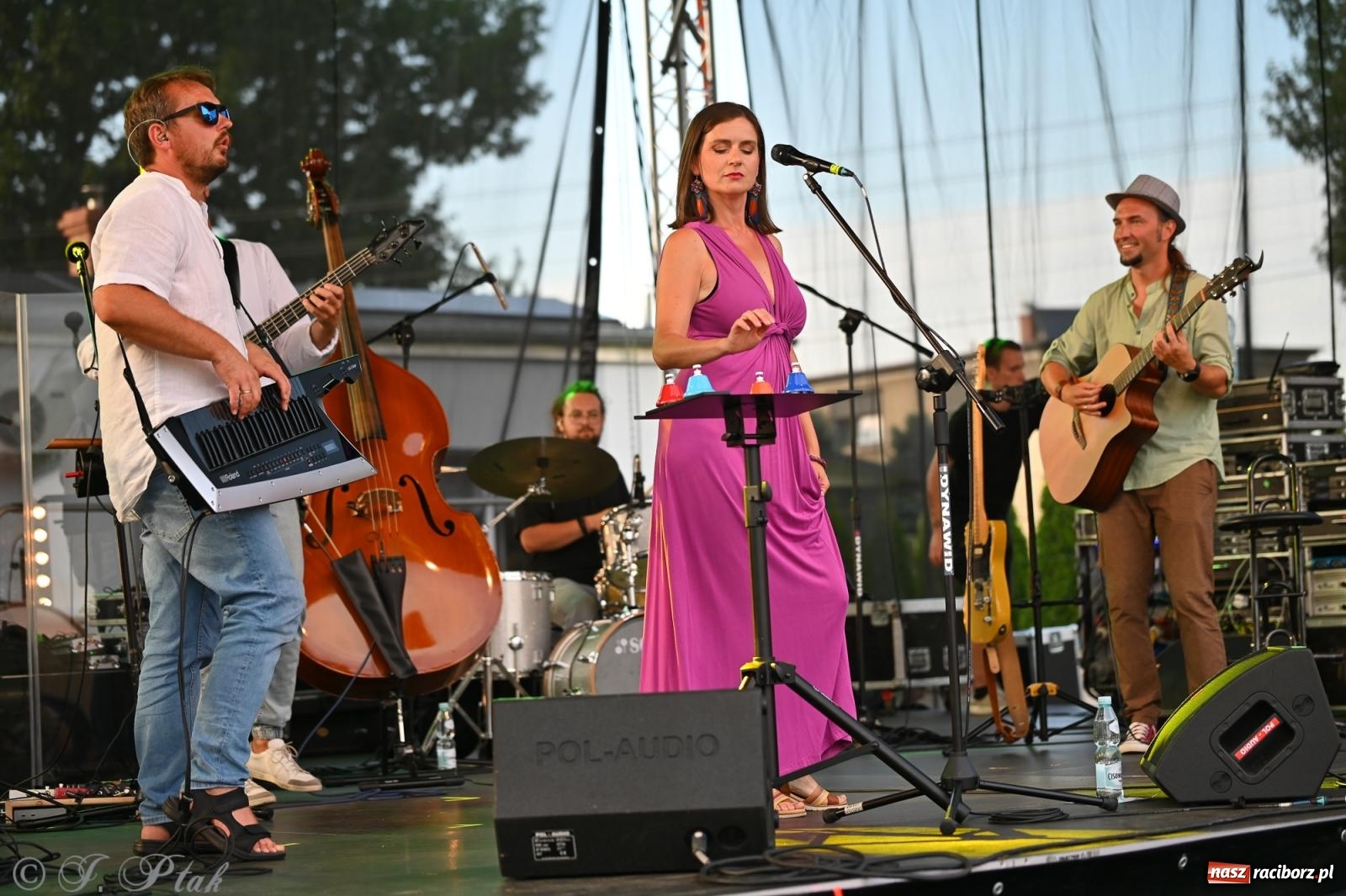 Zdjęcie w galerii na portalu naszraciborz.pl: Trzeci festyn parafialny w Raciborzu-Brzeziu – rodzinne święto z udziałem gości z całego województwa - relacja na bis! wiadomości z regionu
