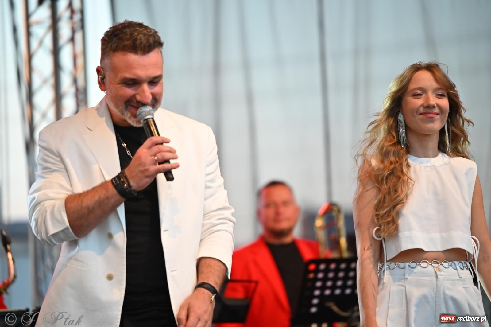 Zdjęcie w galerii na portalu naszraciborz.pl: Trzeci festyn parafialny w Raciborzu-Brzeziu – rodzinne święto z udziałem gości z całego województwa - relacja na bis! wiadomości z regionu