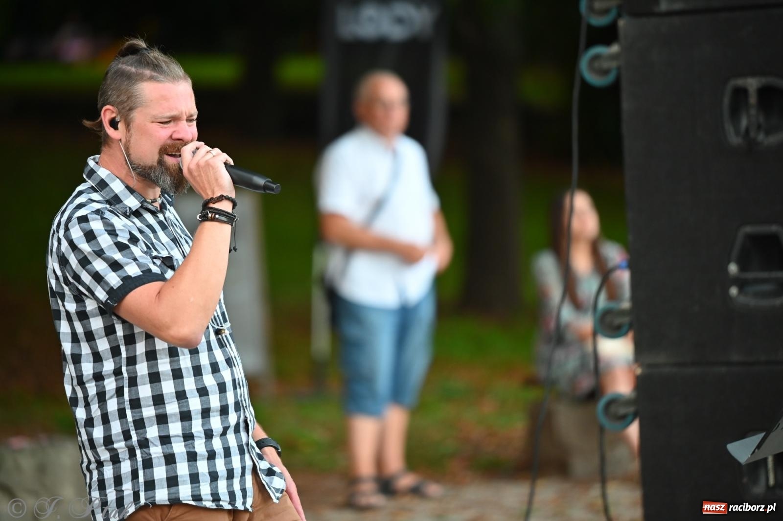 Zdjęcie w galerii na portalu naszraciborz.pl: Muzyczna uczta w Parku Roth – Raciborska Orkiestra Dęta Plania zaprezentowała najpiękniejsze covery wiadomości z regionu