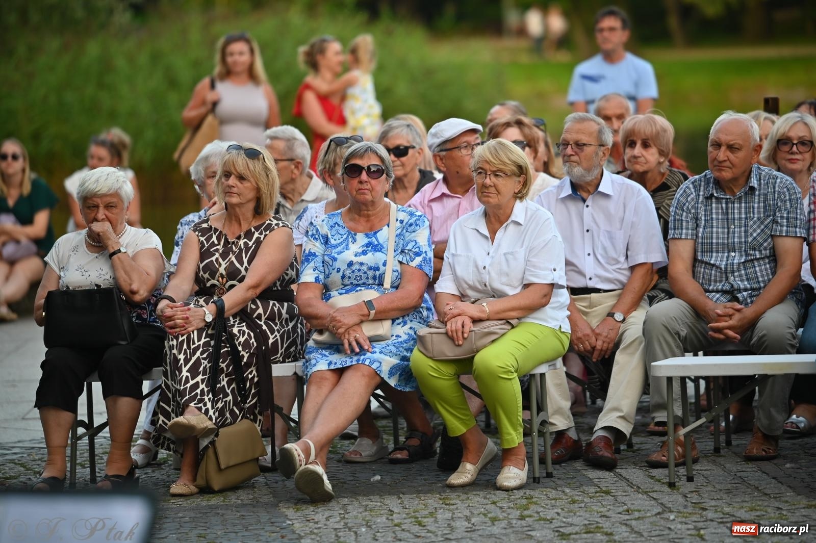 Zdjęcie w galerii na portalu naszraciborz.pl: Muzyczna uczta w Parku Roth – Raciborska Orkiestra Dęta Plania zaprezentowała najpiękniejsze covery wiadomości z regionu