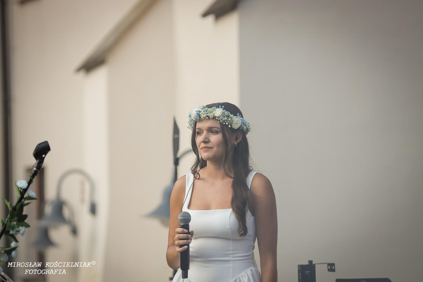 Zdjęcie w galerii na portalu naszraciborz.pl: Muzyczne emocje na bis – jubileuszowy koncert Z miłości do muzyki na Zamku Piastowskim wiadomości z regionu