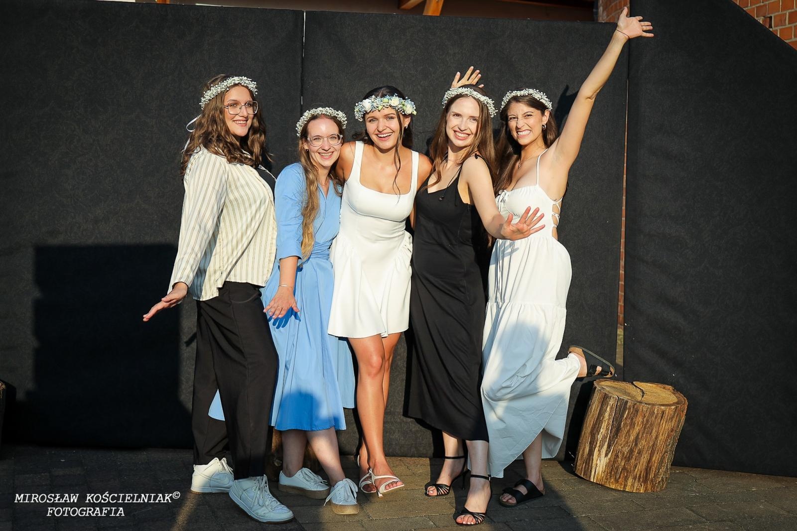 Zdjęcie w galerii na portalu naszraciborz.pl: Muzyczne emocje na bis – jubileuszowy koncert Z miłości do muzyki na Zamku Piastowskim wiadomości z regionu