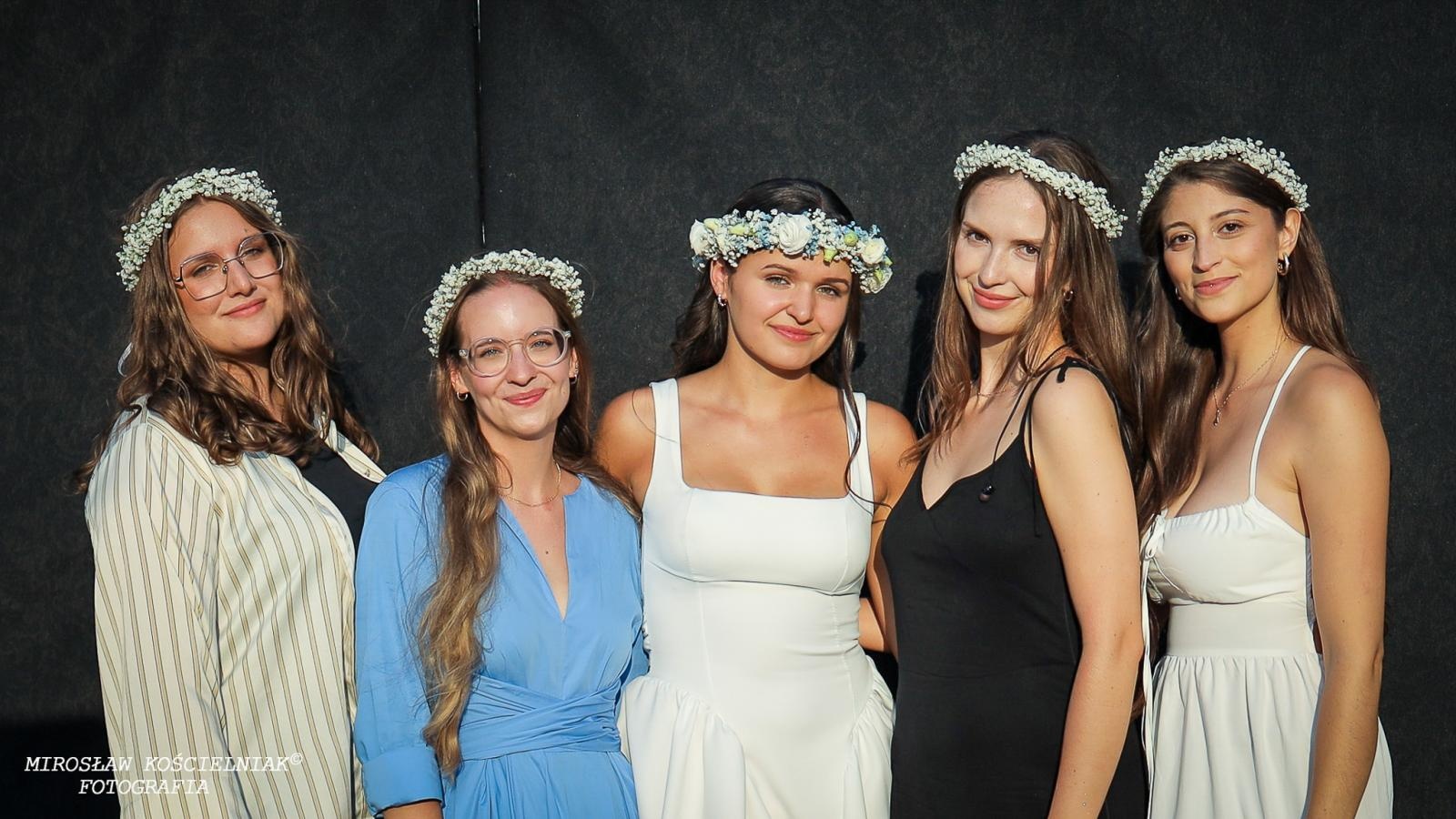 Zdjęcie w galerii na portalu naszraciborz.pl: Muzyczne emocje na bis – jubileuszowy koncert Z miłości do muzyki na Zamku Piastowskim wiadomości z regionu