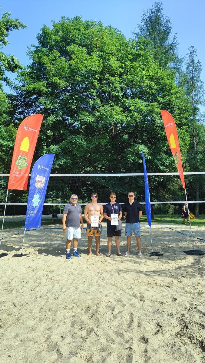 Zdjęcie w galerii na portalu naszraciborz.pl: Mistrzostwa Raciborza w siatkówce plażowej za nami wiadomości z regionu