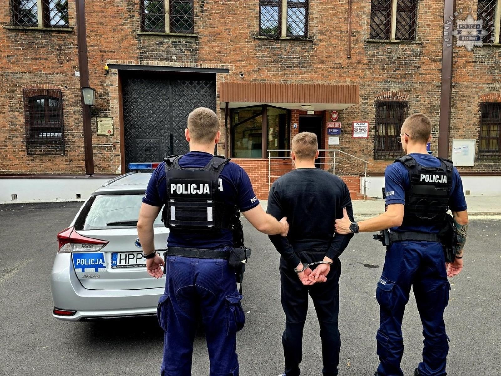 Zdjęcie w galerii na portalu naszraciborz.pl: Tymczasowo aresztowani za brutalne pobicie w Raciborzu wiadomości z regionu