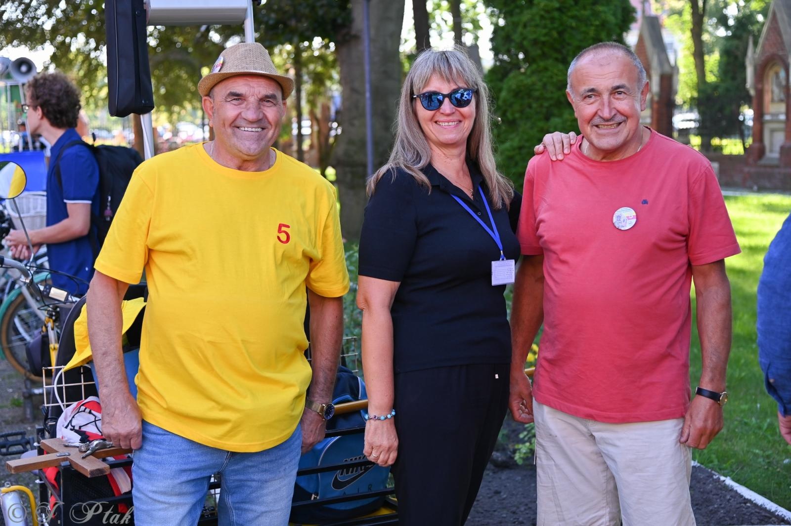 Zdjęcie w galerii na portalu naszraciborz.pl: Na szlaku wiary i nadziei – pielgrzymi z powiatu raciborskiego w drodze na Jasną Górę [FOTO na bis!] wiadomości z regionu
