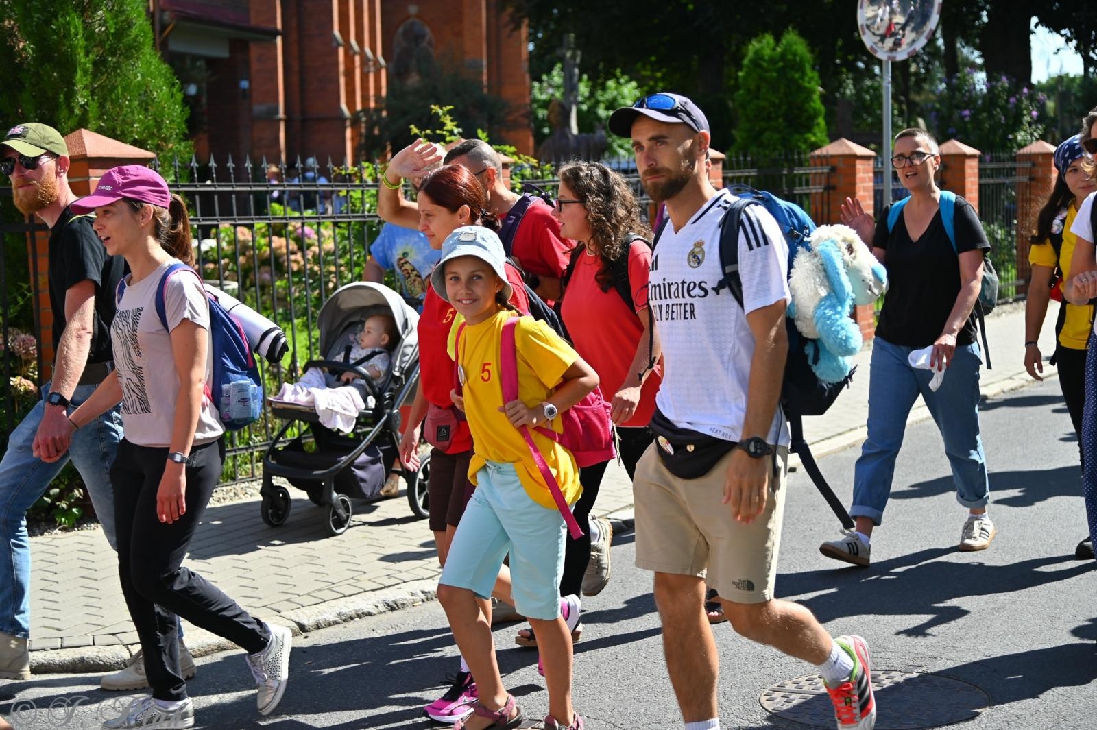 Zdjęcie w galerii na portalu naszraciborz.pl: Na szlaku wiary i nadziei – pielgrzymi z powiatu raciborskiego w drodze na Jasną Górę [FOTO na bis!] wiadomości z regionu