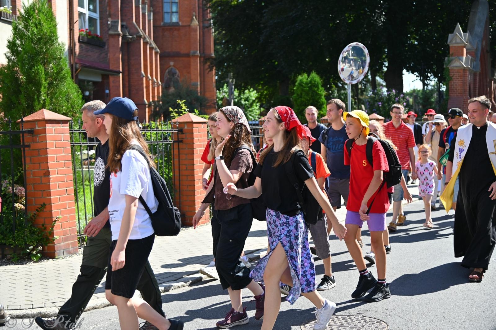 Zdjęcie w galerii na portalu naszraciborz.pl: Na szlaku wiary i nadziei – pielgrzymi z powiatu raciborskiego w drodze na Jasną Górę [FOTO na bis!] wiadomości z regionu
