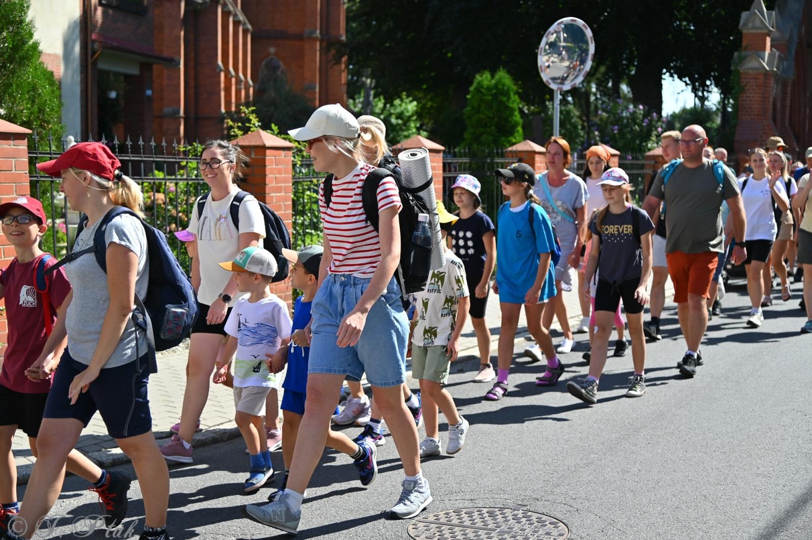 Zdjęcie w galerii na portalu naszraciborz.pl: Na szlaku wiary i nadziei – pielgrzymi z powiatu raciborskiego w drodze na Jasną Górę [FOTO na bis!] wiadomości z regionu