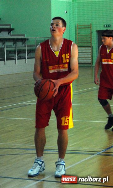 Zdjęcie w galerii na portalu naszraciborz.pl: Sneakers4U o krok od tytułu mistrza ligi wiadomości z regionu