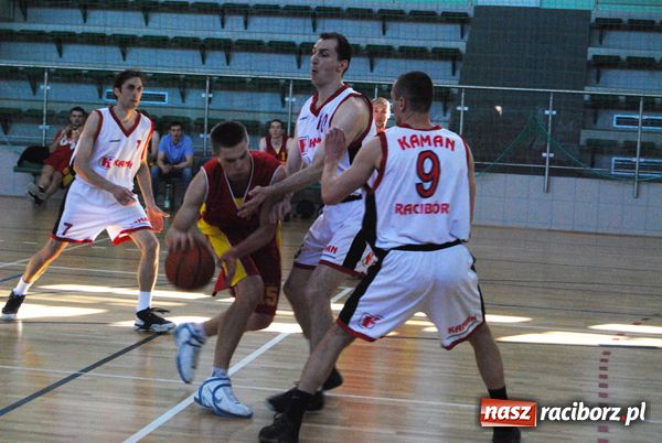 Zdjęcie w galerii na portalu naszraciborz.pl: Sneakers4U o krok od tytułu mistrza ligi wiadomości z regionu