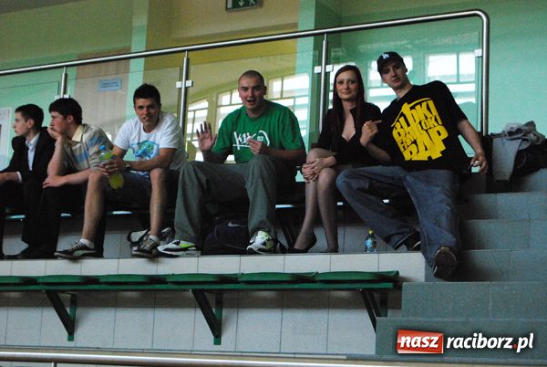 Zdjęcie w galerii na portalu naszraciborz.pl: Sneakers4U o krok od tytułu mistrza ligi wiadomości z regionu