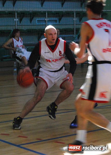 Zdjęcie w galerii na portalu naszraciborz.pl: Sneakers4U o krok od tytułu mistrza ligi wiadomości z regionu