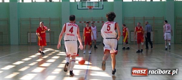 Zdjęcie w galerii na portalu naszraciborz.pl: Sneakers4U o krok od tytułu mistrza ligi wiadomości z regionu