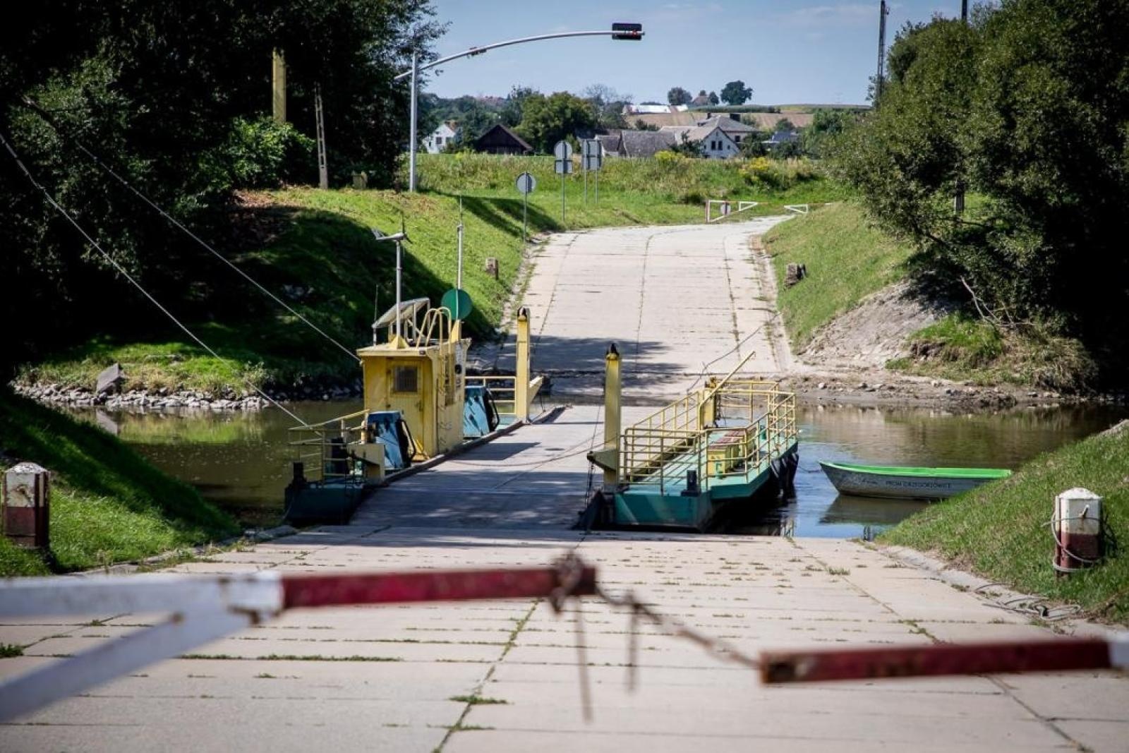 Zdjęcie w galerii na portalu naszraciborz.pl: Nowy most na Odrze rośnie w oczach – z bliska widać, jak powstają jego potężne elementy wiadomości z regionu