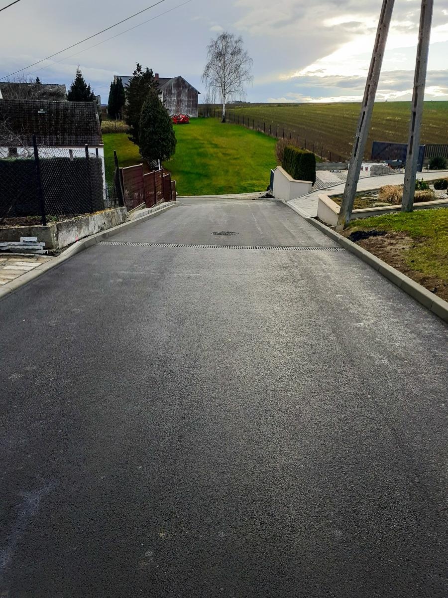 Zdjęcie w galerii na portalu naszraciborz.pl: Ponad 2 miliony złotych na nową drogę w Bolesławiu wiadomości z regionu