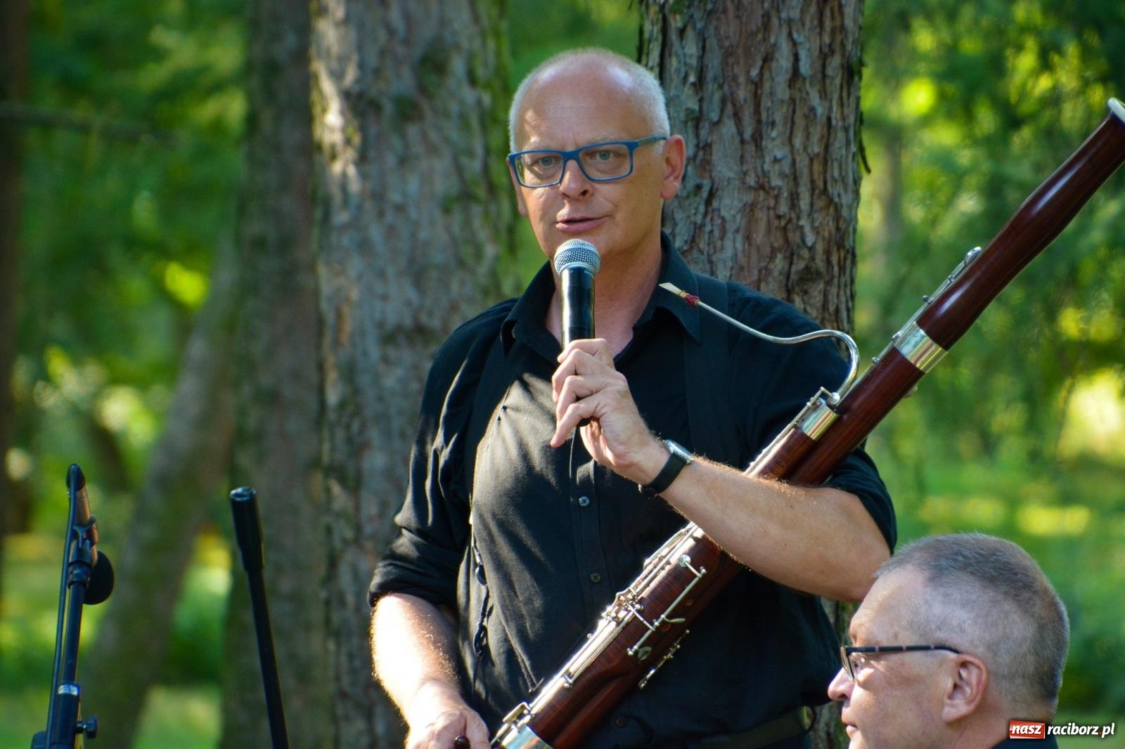 Zdjęcie w galerii na portalu naszraciborz.pl: Arboretum Bramy Morawskiej: Msza polowa z okazji Wniebowzięcia NMP i Święta Wojska Polskiego oraz koncert  wiadomości z regionu