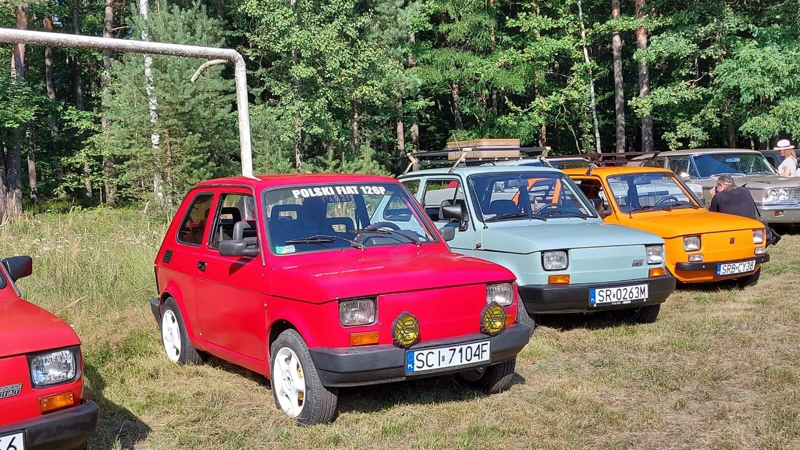Zdjęcie w galerii na portalu naszraciborz.pl: Rybnik Klasyczny. Zlot miłośników i właścicieli zabytkowych pojazdów w Rudach [FOTO] wiadomości z regionu