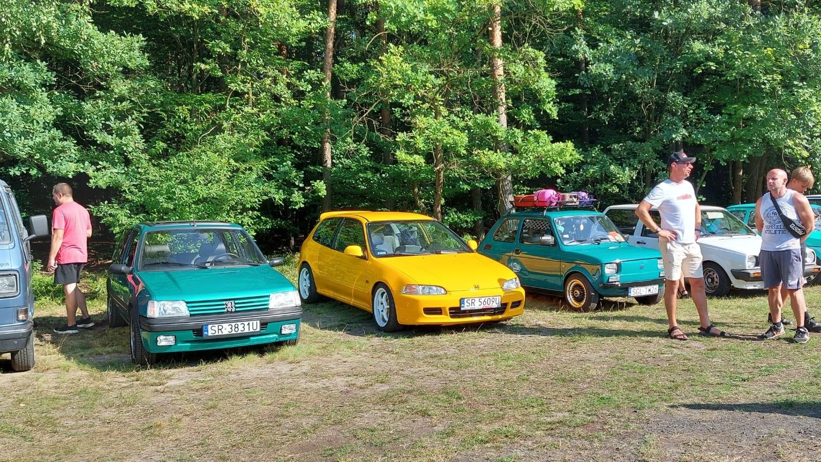 Zdjęcie w galerii na portalu naszraciborz.pl: Rybnik Klasyczny. Zlot miłośników i właścicieli zabytkowych pojazdów w Rudach [FOTO] wiadomości z regionu