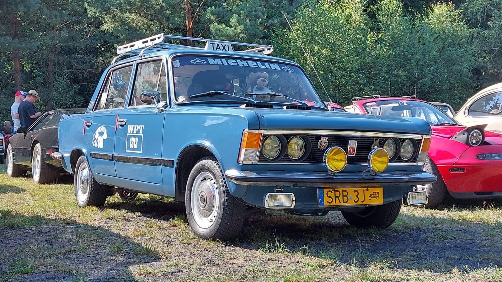 Zdjęcie w galerii na portalu naszraciborz.pl: Rybnik Klasyczny. Zlot miłośników i właścicieli zabytkowych pojazdów w Rudach [FOTO] wiadomości z regionu