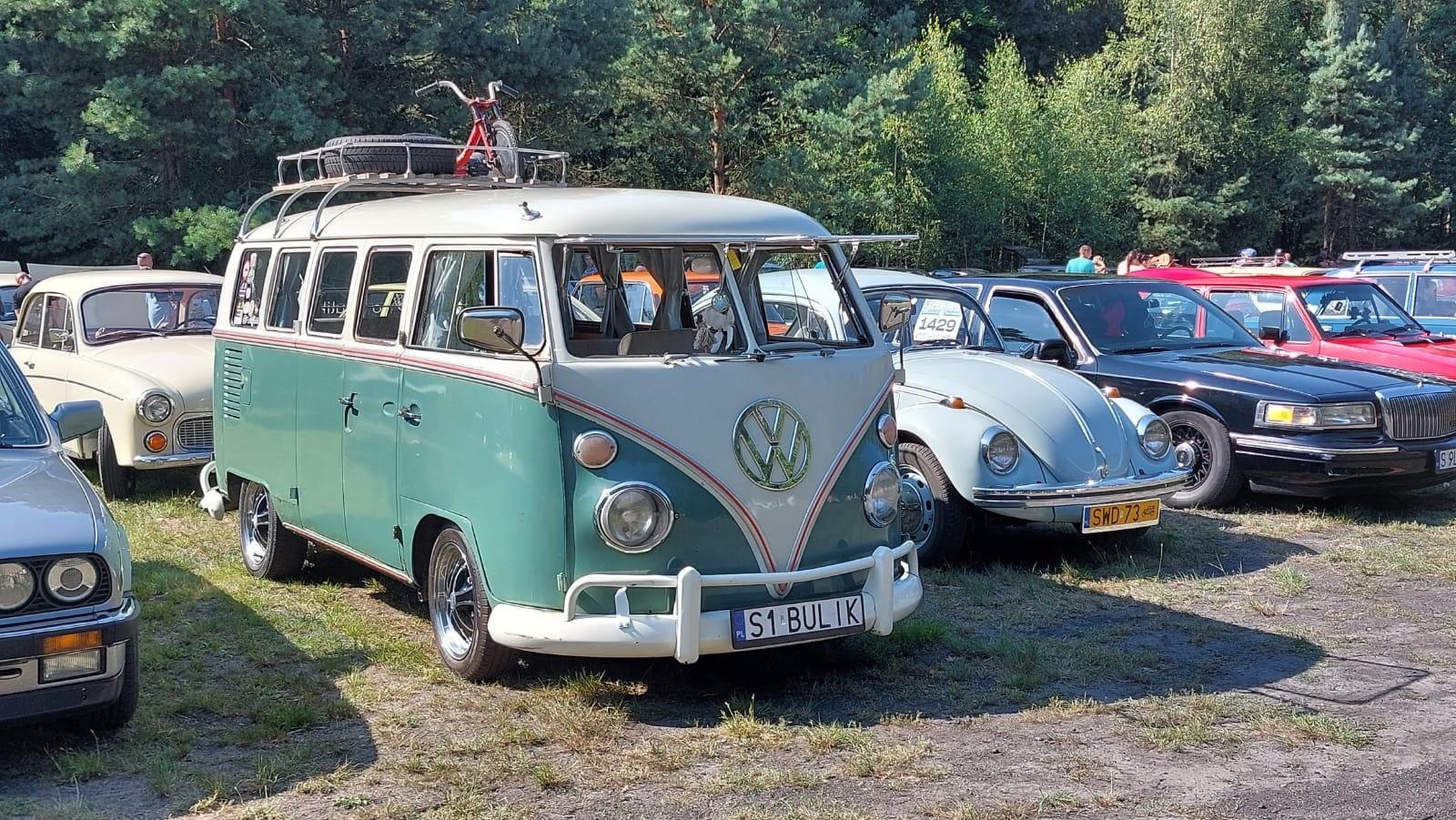 Zdjęcie w galerii na portalu naszraciborz.pl: Rybnik Klasyczny. Zlot miłośników i właścicieli zabytkowych pojazdów w Rudach [FOTO] wiadomości z regionu