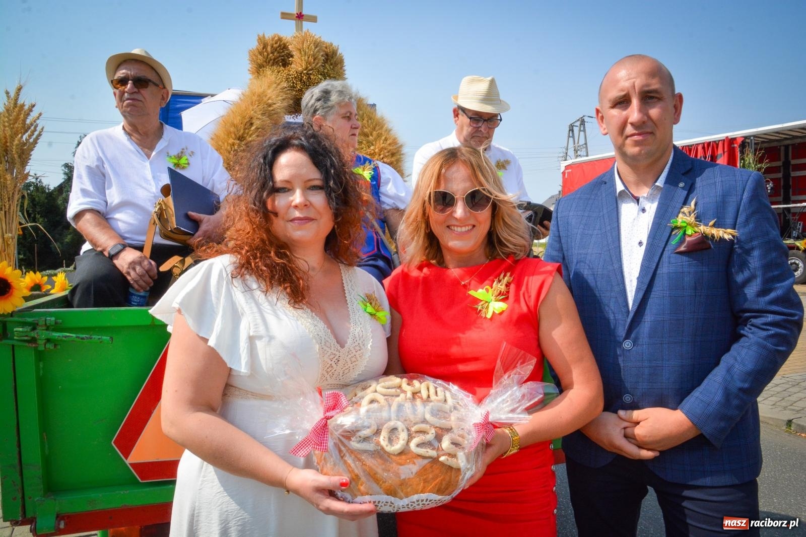 Zdjęcie w galerii na portalu naszraciborz.pl: Łańce rozpoczęły sezon dożynek w powiecie raciborskim [FOTO i WIDEO] wiadomości z regionu