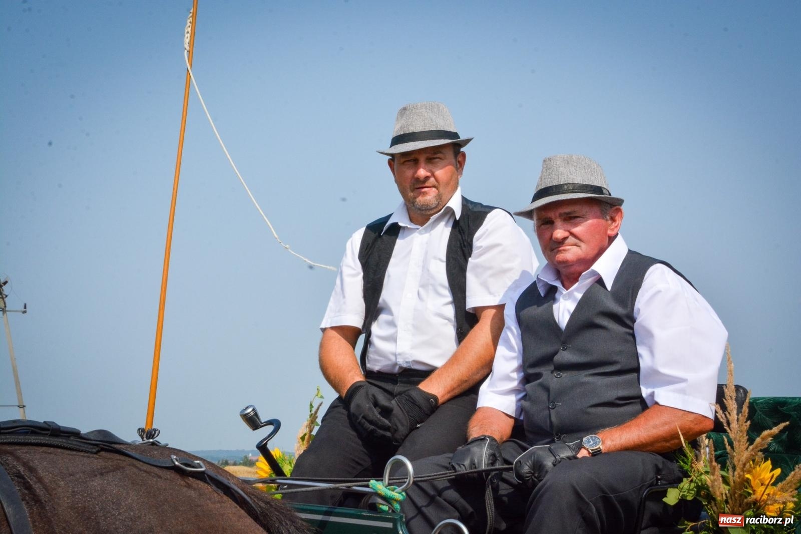 Zdjęcie w galerii na portalu naszraciborz.pl: Łańce rozpoczęły sezon dożynek w powiecie raciborskim [FOTO i WIDEO] wiadomości z regionu