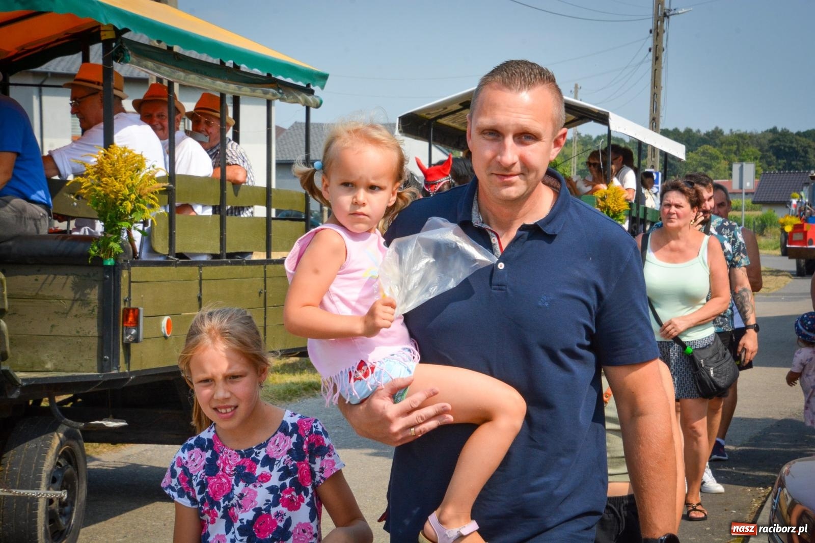Zdjęcie w galerii na portalu naszraciborz.pl: Łańce rozpoczęły sezon dożynek w powiecie raciborskim [FOTO i WIDEO] wiadomości z regionu