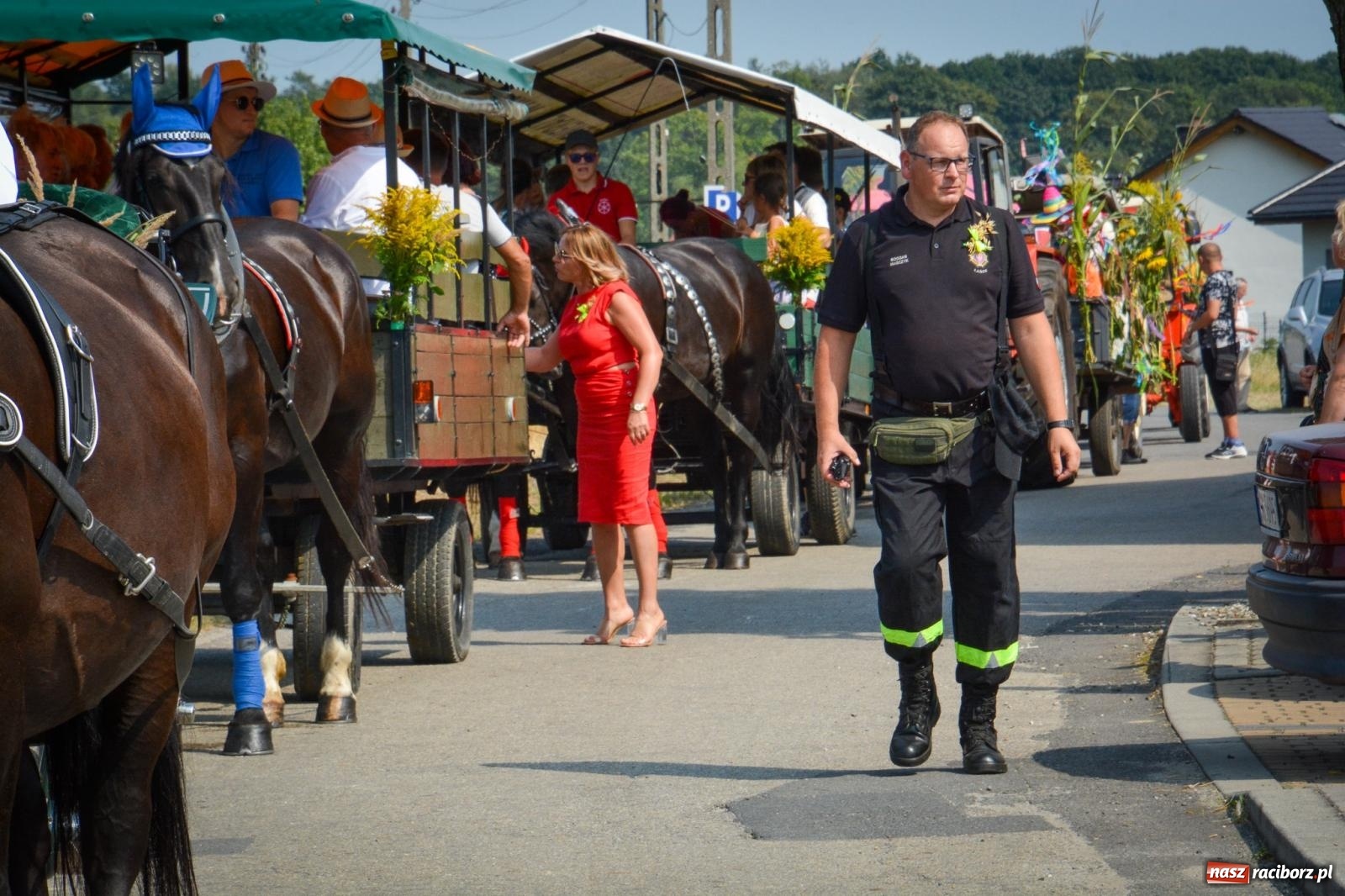 Zdjęcie w galerii na portalu naszraciborz.pl: Łańce rozpoczęły sezon dożynek w powiecie raciborskim [FOTO i WIDEO] wiadomości z regionu