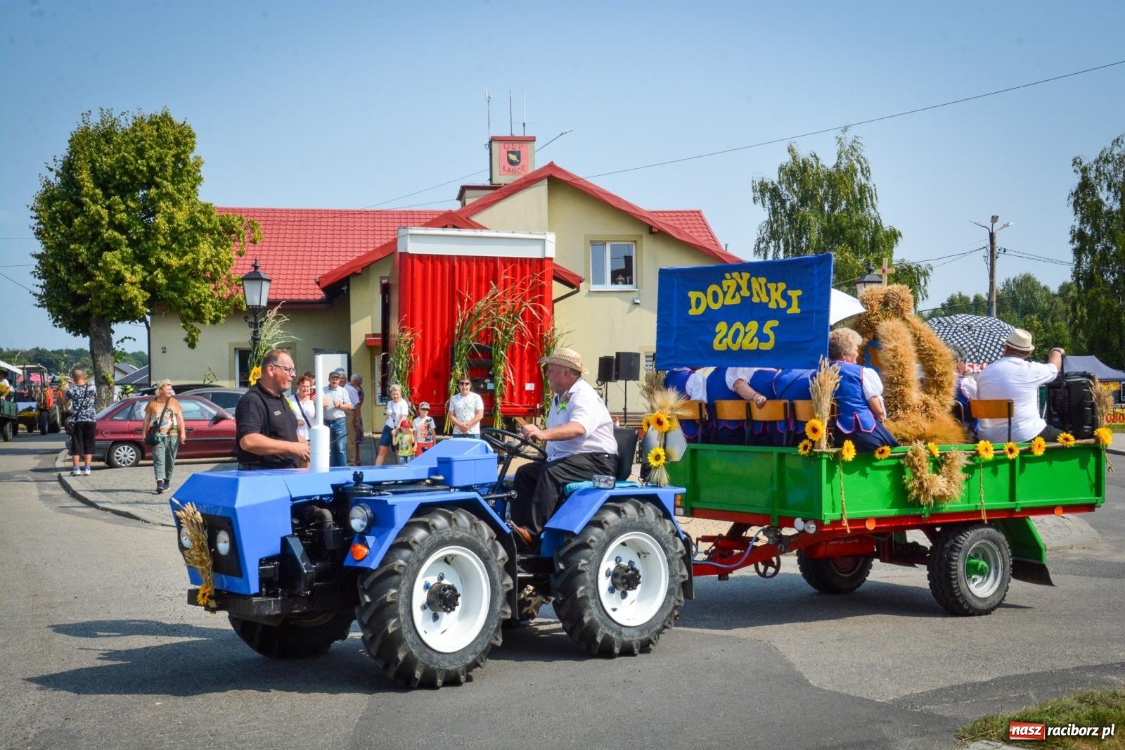 Zdjęcie w galerii na portalu naszraciborz.pl: Łańce rozpoczęły sezon dożynek w powiecie raciborskim [FOTO i WIDEO] wiadomości z regionu