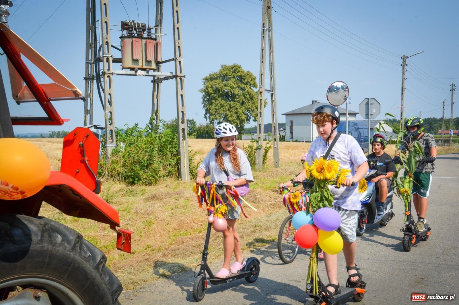 Zdjęcie w galerii na portalu naszraciborz.pl: Łańce rozpoczęły sezon dożynek w powiecie raciborskim [FOTO i WIDEO] wiadomości z regionu