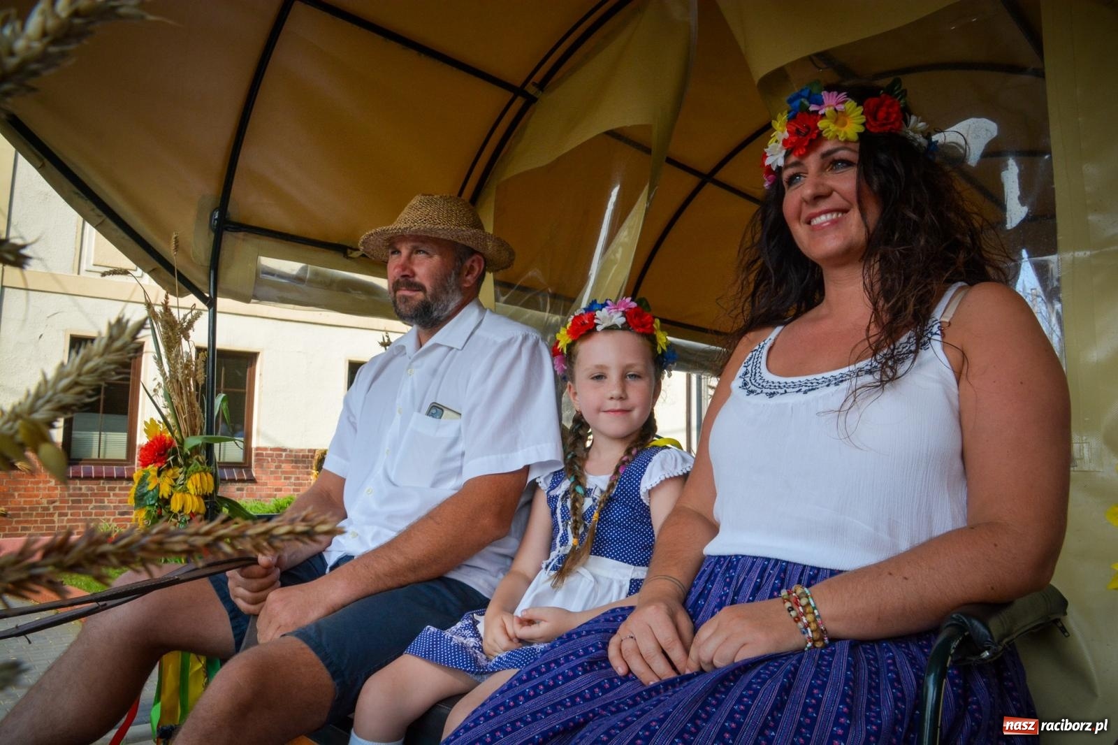 Zdjęcie w galerii na portalu naszraciborz.pl: Dożynki w Cyprzanowie rozpoczęły sezon świętowania plonów w gminie Pietrowice Wielkie wiadomości z regionu